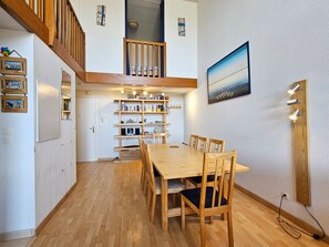 Dining - 4-room duplex with pool, garden and parking in Dives-sur-Mer (Dives-sur-Mer)