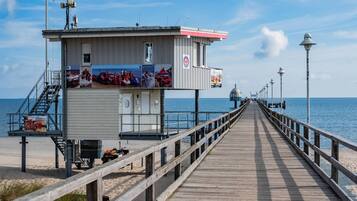 Vlak bij het strand