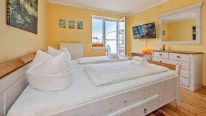 1 bedroom, free WiFi - Modern studio in Zinnowitz with garden - perfect for two! (Zinnowitz)