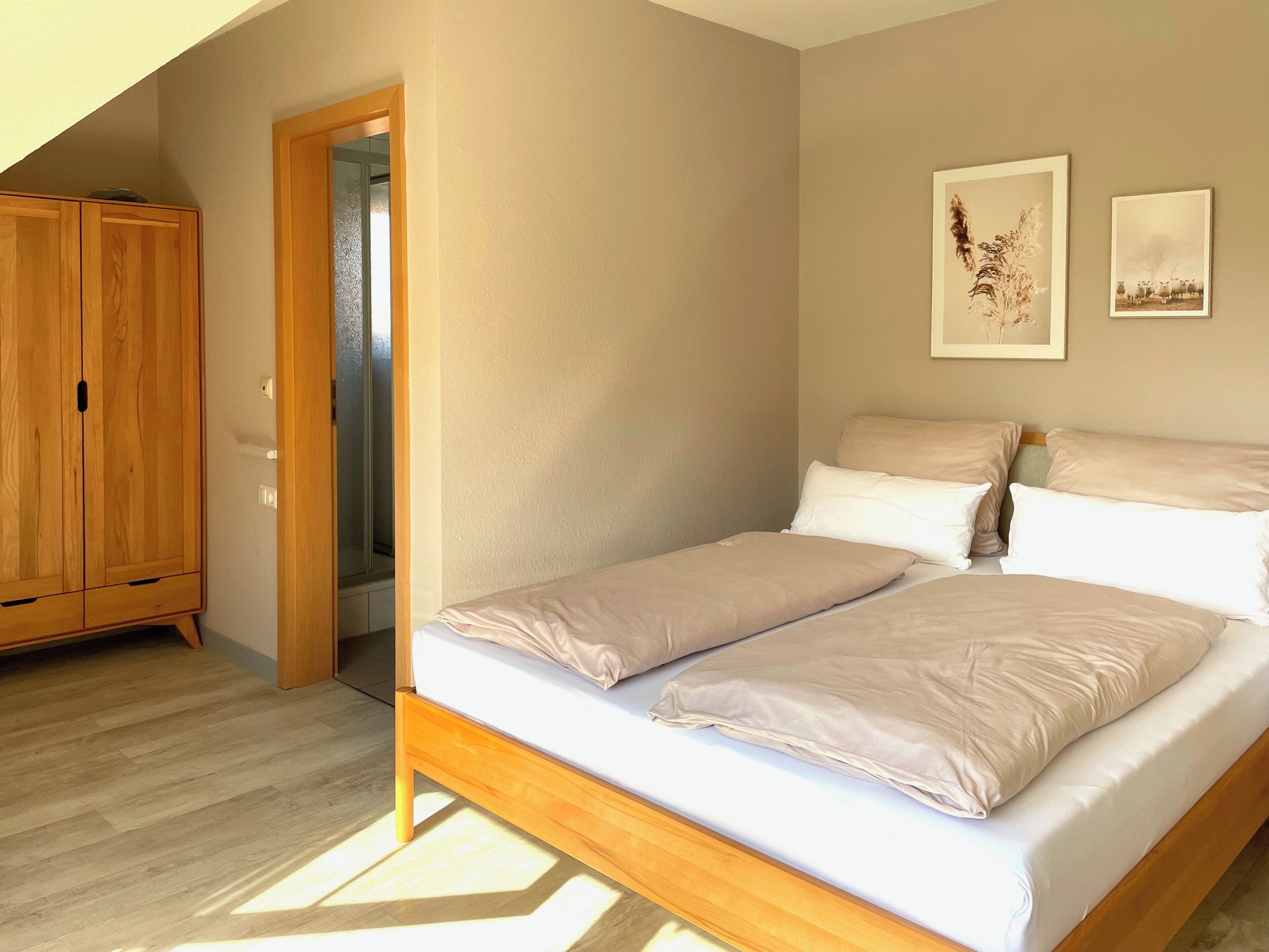 Deluxe-dobbeltværelse | Premium-sengetøj, mørklægningsgardiner, lydisolering, gratis Wi-Fi