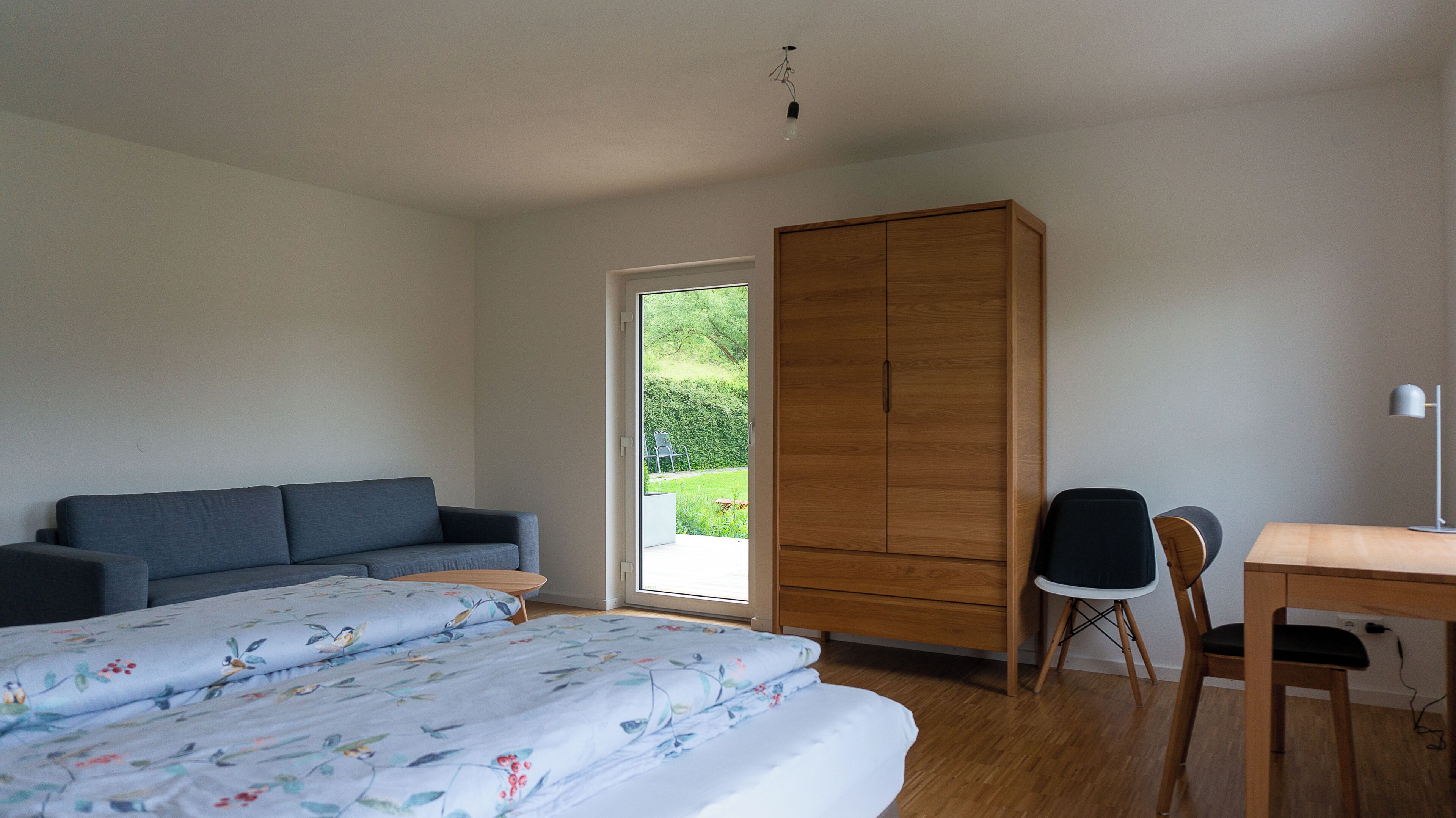 Deluxe Condo | Premium bedding, blackout drapes, soundproofing, free WiFi