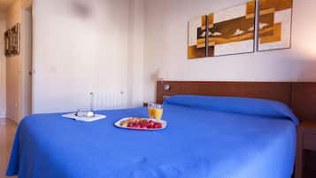 3 Schlafzimmer, Bügeleisen/Bügelbrett, Reisekinderbett, kostenloses WLAN