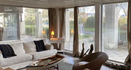 Grand Duplex en Front de Mer avec 3 Chambres, Animaux Acceptés, Equipements Complets, Cabourg