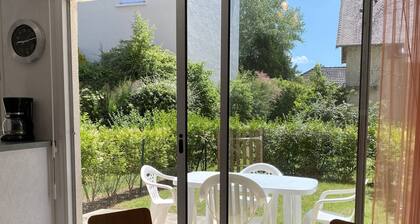 Cabourg : Studio Rez-de-Jardin Proche Plage, Animaux Acceptés, TV, Wi-Fi Optionnel