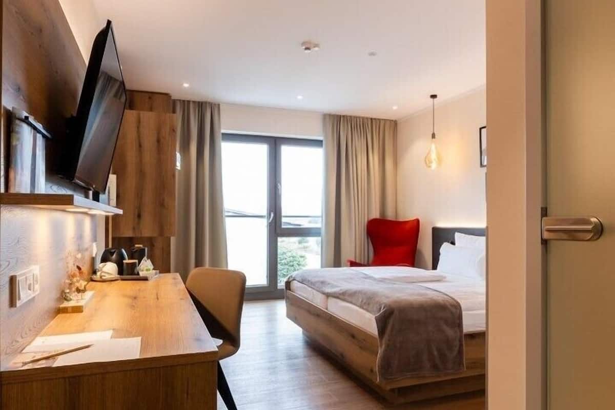 Ropa de cama hipoalergénica y minibar