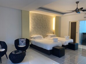 Premium Twin Room | 1 bedroom, in-room safe, free WiFi