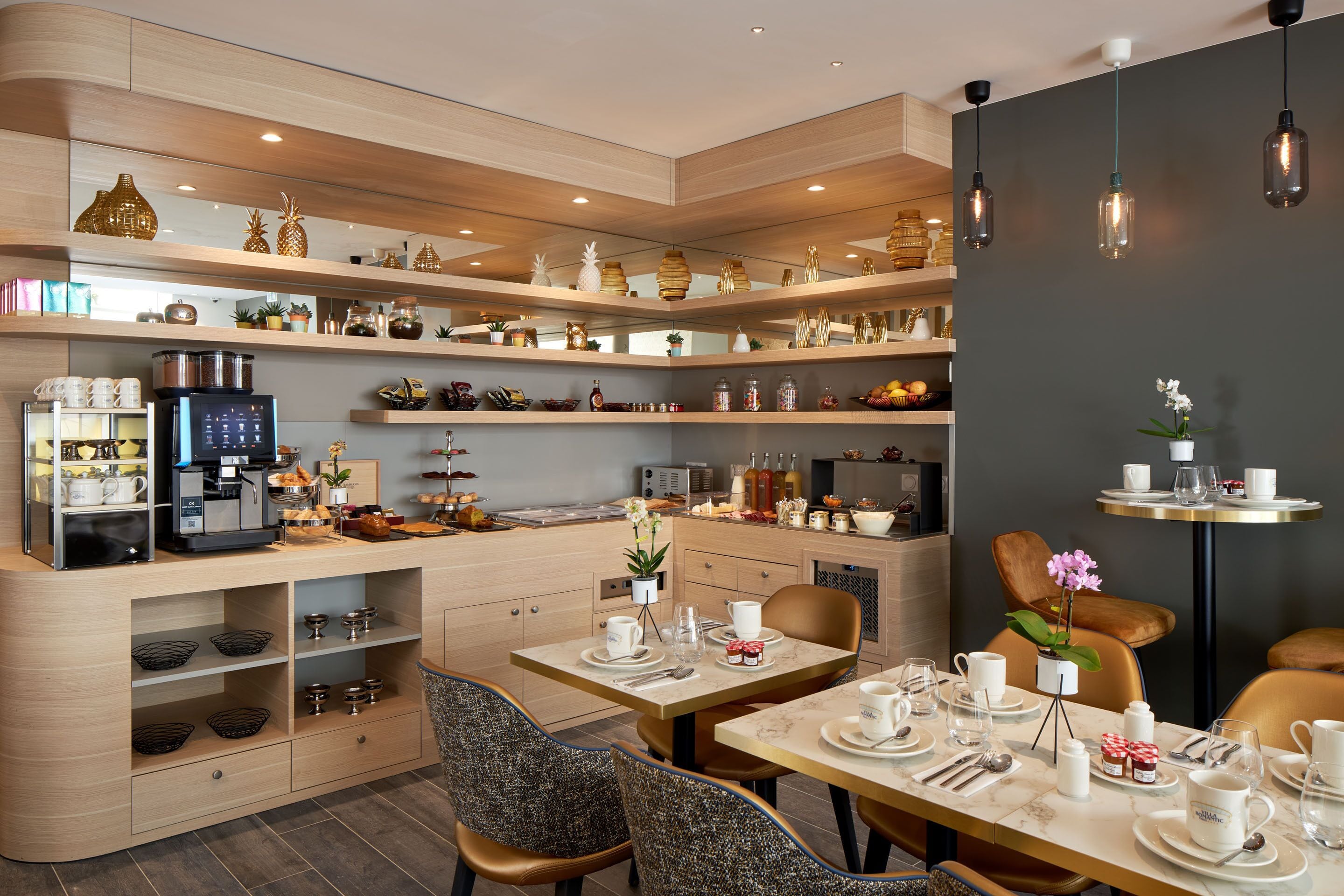 Daily buffet breakfast (EUR 21 per person)