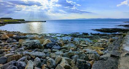 The Rock, Creevy Cottages