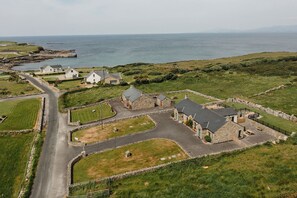 Exterior - The Rock: Creevy Cottages are 1 minute to pier / sea (Rossnowlagh)