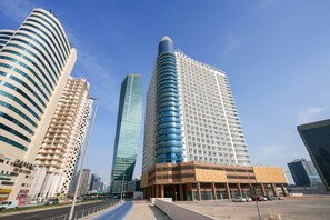 Front of property - Lux BnB I AG Tower I Canal Views (Dubai)