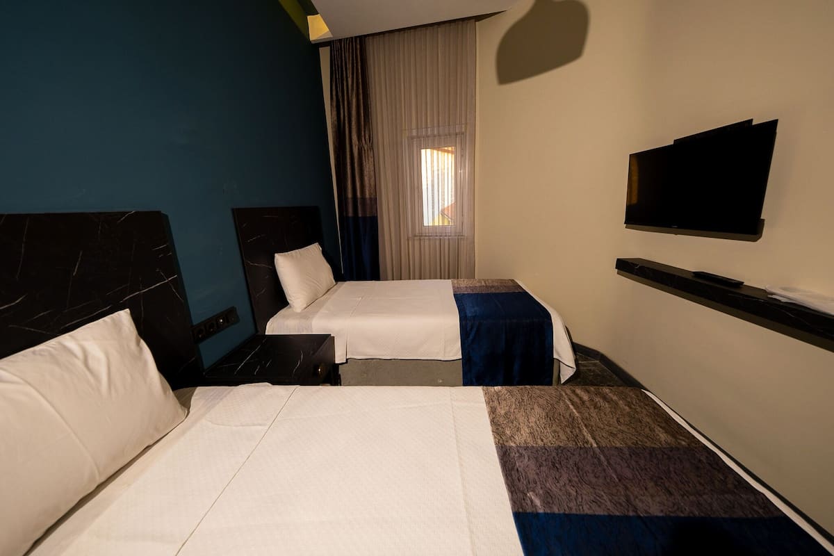 Sistema de insonorización, wifi gratis y ropa de cama