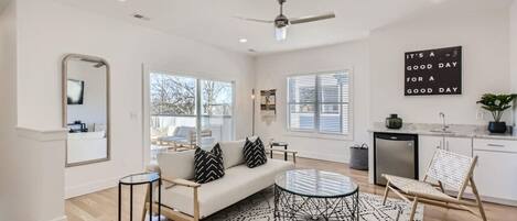 تلفزيون ذكي