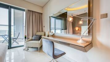Deluxe Apartment, 1 Bedroom, Non Smoking | View from room