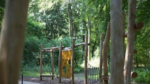 A playground with wooden structures and a circular path. - Boje06 (Heringsdorf)