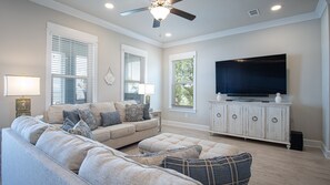 Smart TV, table football