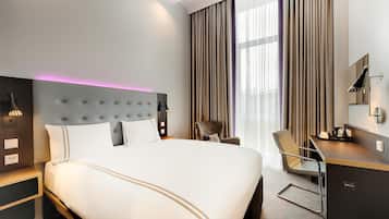 Standard Double Room | Soundproofing, iron/ironing board, free WiFi