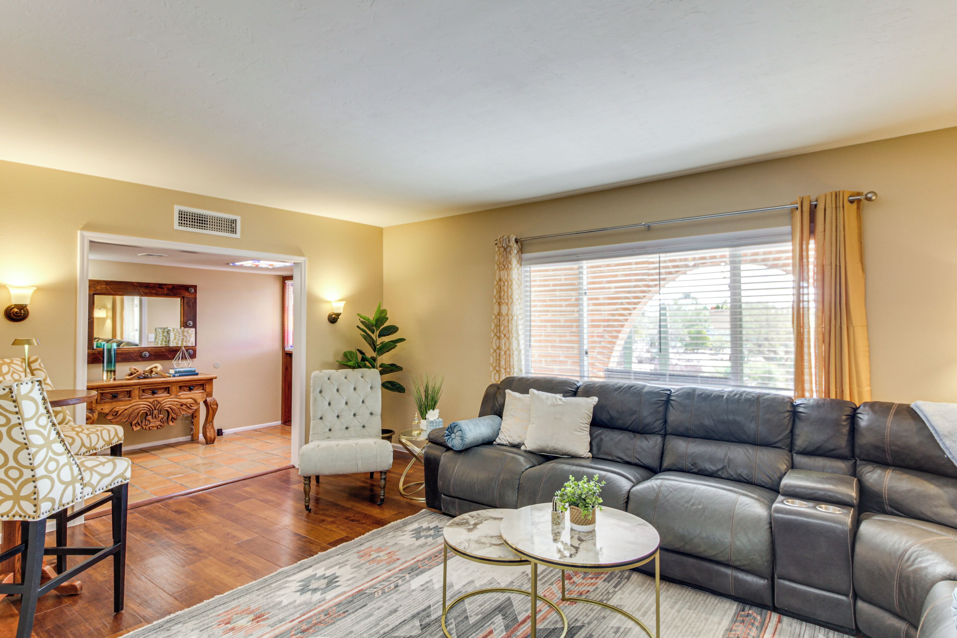 Private Pool & Fire Pit! Walkable Tucson Retreat - Oro Valley, AZ