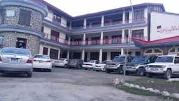 Fachada da propriedade