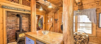 Black Bear Lodge: A Rural White Mtns Retreat