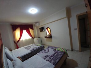 Egyptian cotton sheets, premium bedding, free WiFi, bed sheets