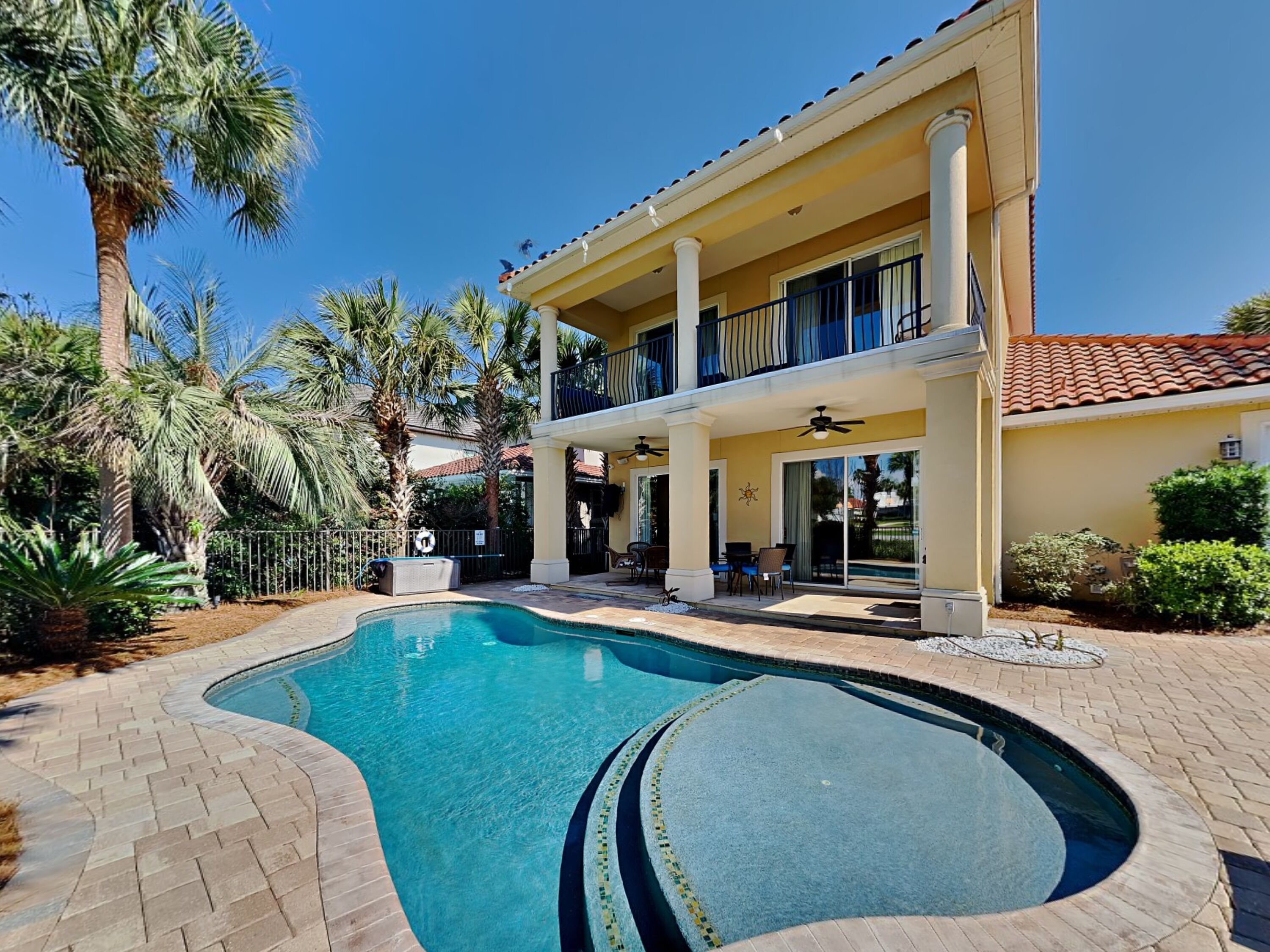 Sea Shell Retreat | Pet Friendly, Private Pool!
