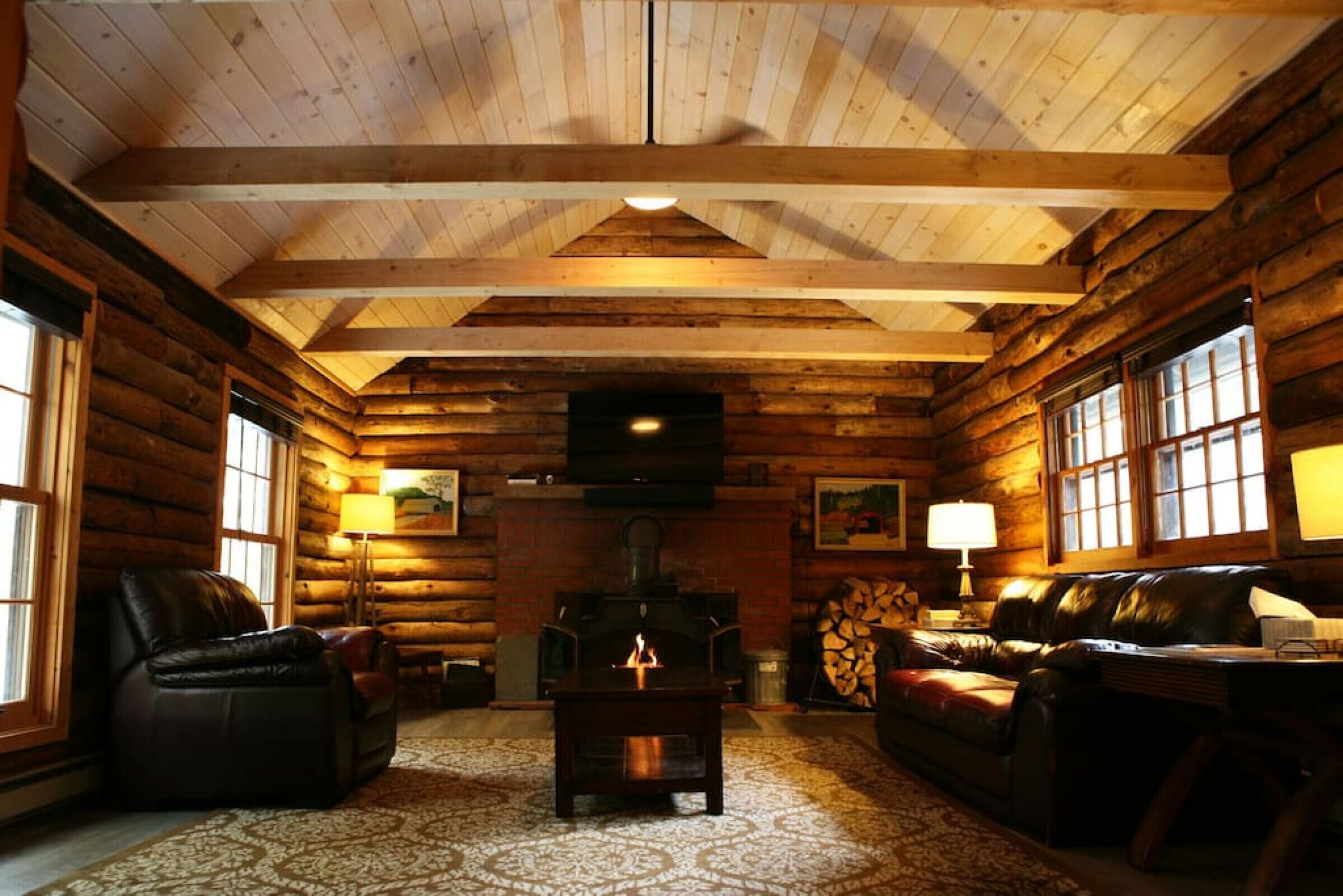 Sunapee Log Cabin | Ski, Kayak, and Relax!