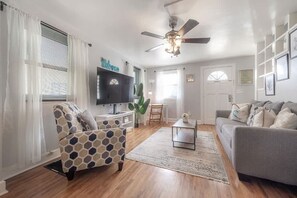 Televisie en een kantoor