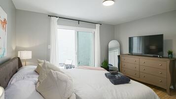 2 bedrooms, WiFi, bed sheets