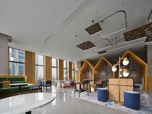 Lunch and dinner served  - Hilton Garden Inn Huzhou Anji Phoenix Mountain (Huzhou)