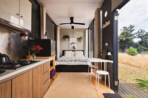 Réfrigérateur, plaque de cuisson