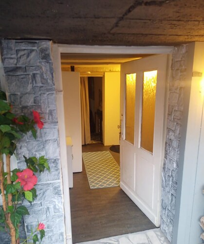 Ferienwohnung Sleeps 6 With Whirlpool