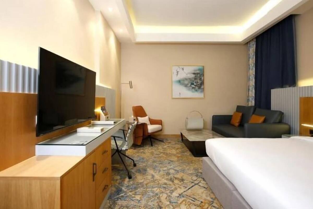 Ropa de cama de alta calidad, minibar, wifi gratis y ropa de cama