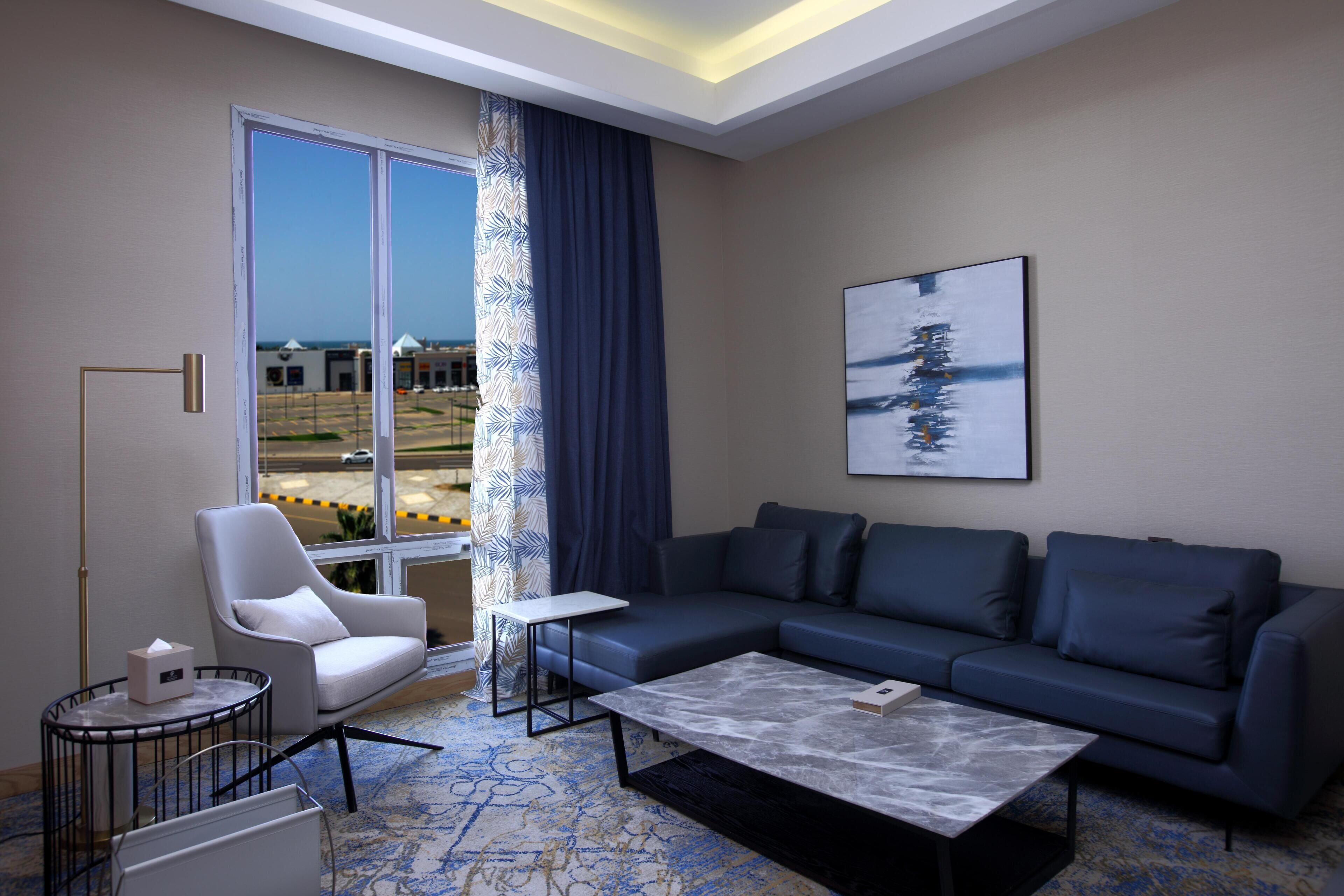 Ropa de cama de alta calidad, minibar, wifi gratis y ropa de cama 