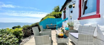 Arthur's Seat,  elevated cottage, sea views