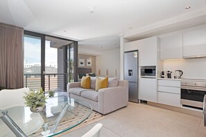 Interior - Modern Sea Point Studio | Beaches + Promenade (Cape Town)