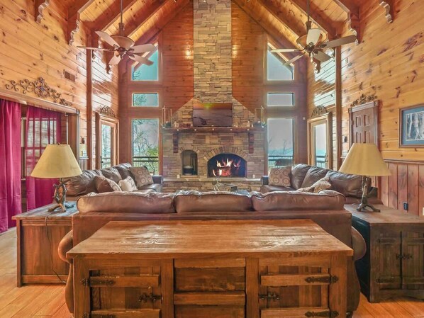 TV, fireplace, offices