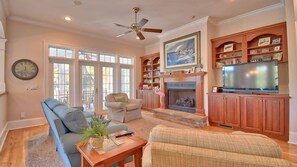 House, 4 Bedrooms | Living room - Blue Lagoon by Peace Vacations (Georgetown)