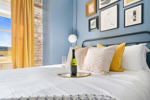 1 bedroom, iron/ironing board, WiFi