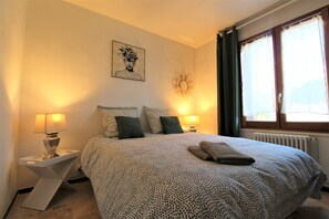 3 chambres, fer et planche Ă repasser, Wi-Fi gratuit, draps fournis