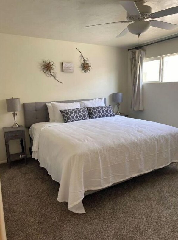 2 bedrooms, desk, iron/ironing board, free WiFi