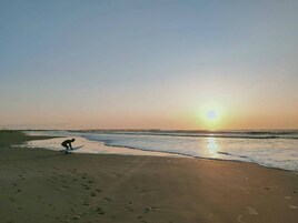 Playa privada cerca y arena blanca