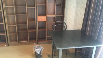 Superior Single Room | In-room safe, individually decorated, individually furnished, desk