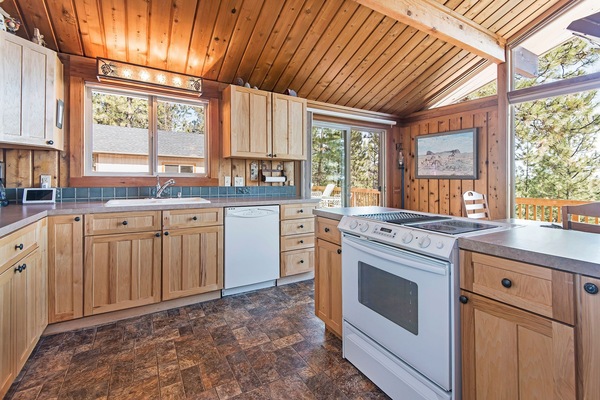 Refrigerador, microondas, lavavajillas, cafetera/tetera