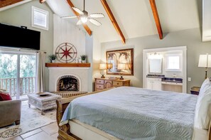 7 habitaciones, tabla de planchar con plancha, wifi y ropa de cama