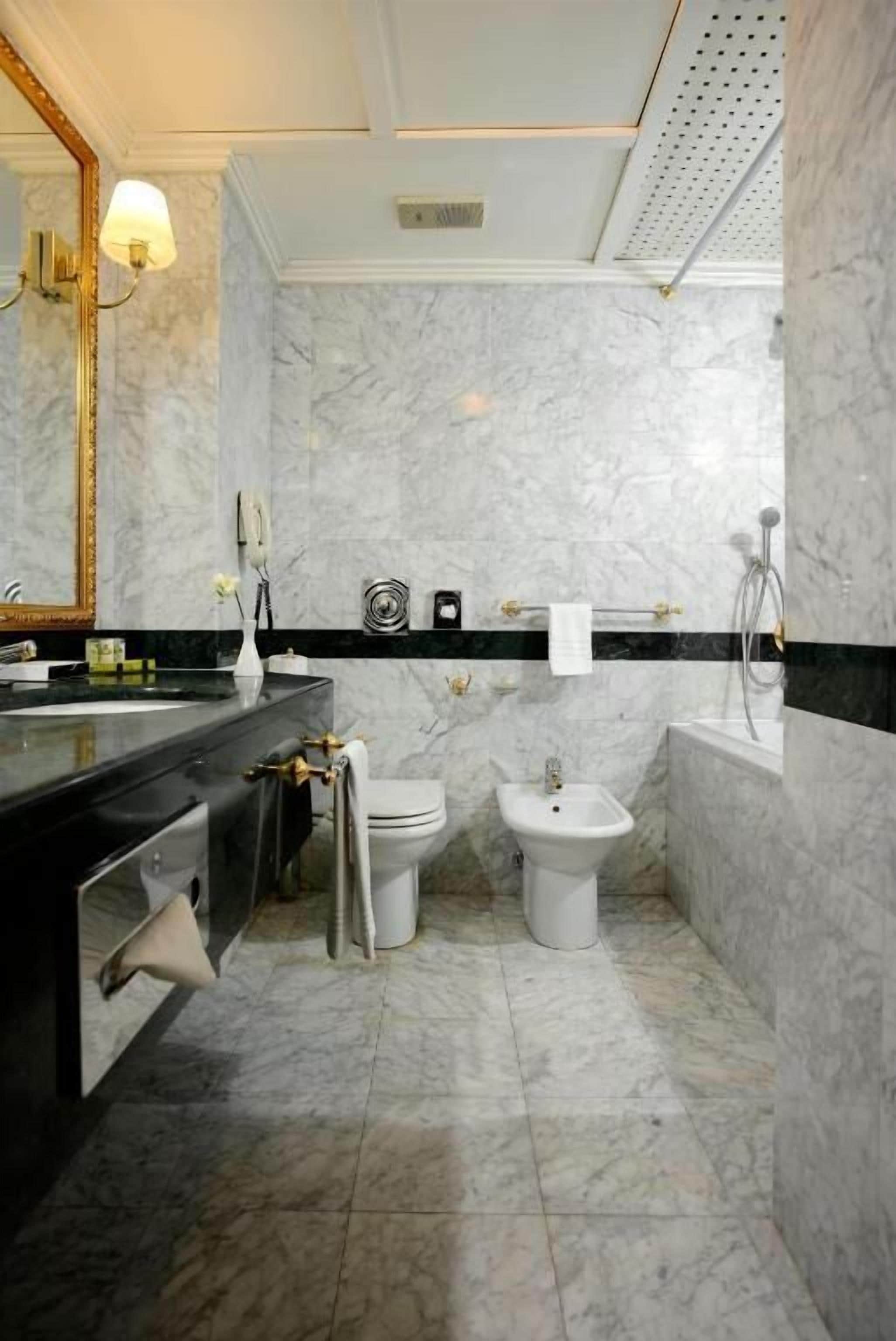 Foto - Grand Hotel Bucharest