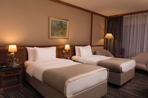 Egyptian cotton sheets, premium bedding, down comforters, minibar