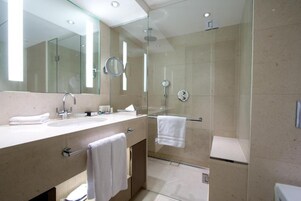 Free toiletries, hair dryer, bathrobes, slippers