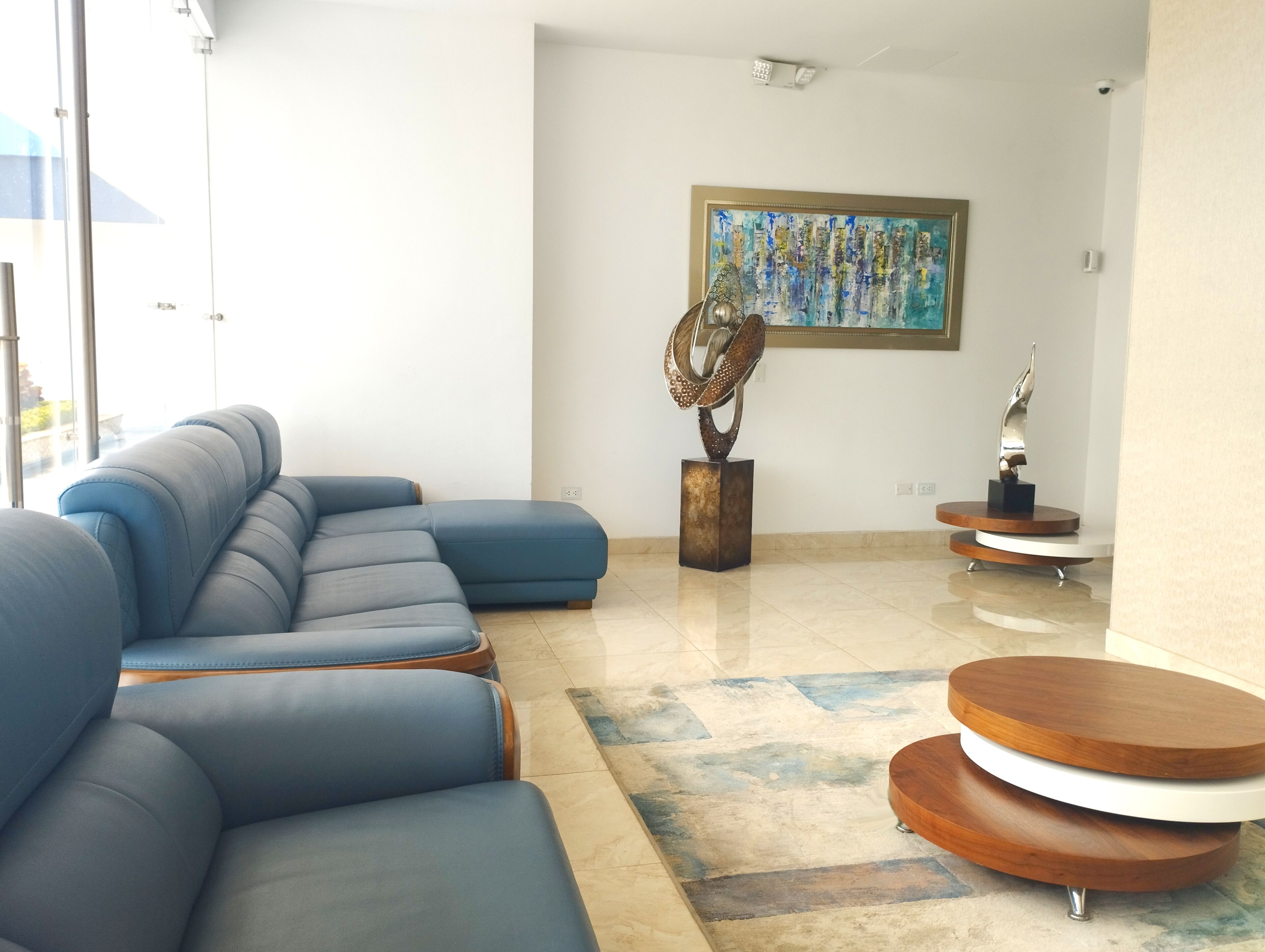 43-inch smart tv with digital channels, tv