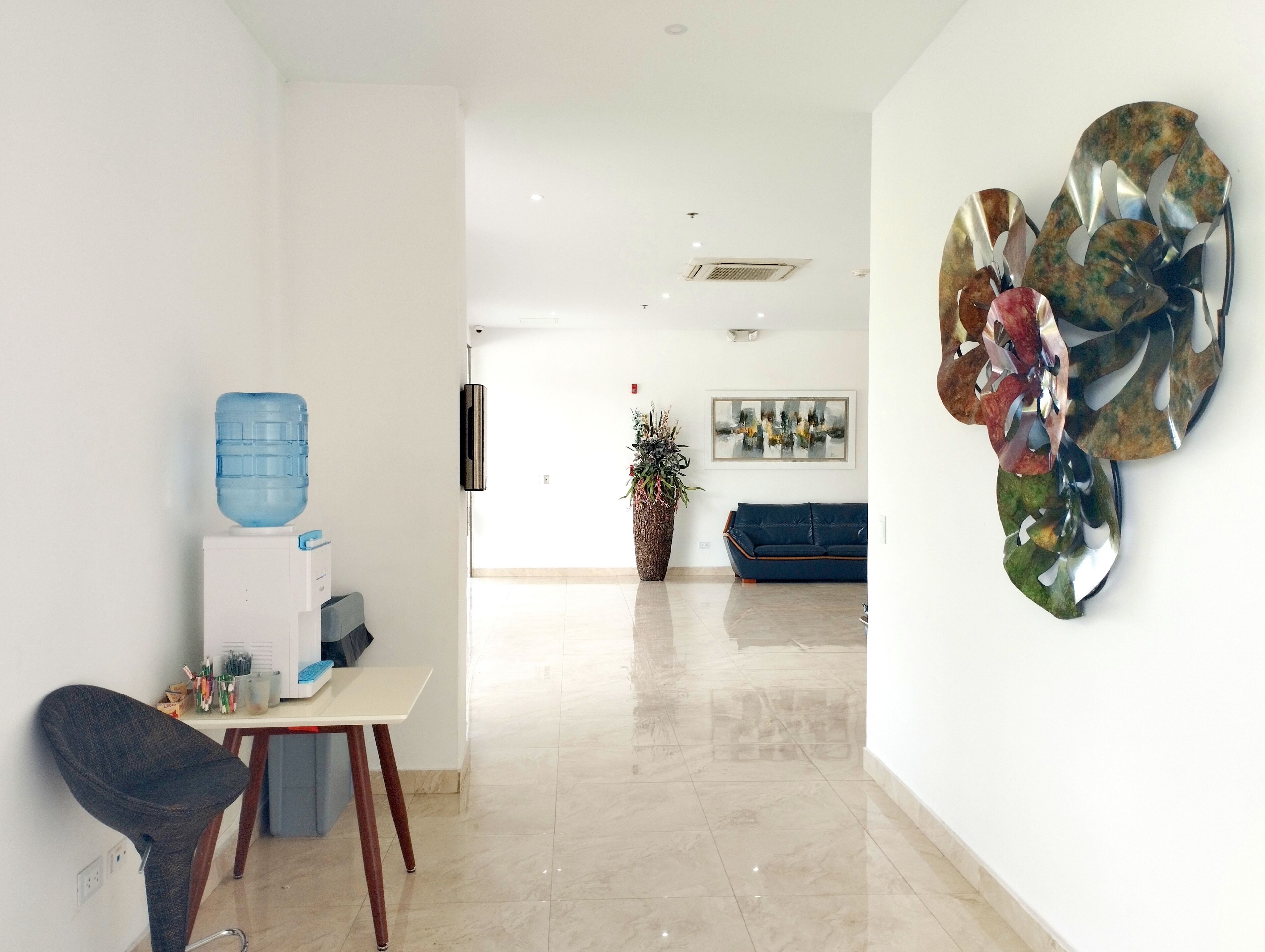 43-inch smart tv with digital channels, tv