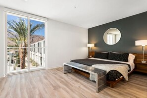 3 Schlafzimmer, Schreibtisch, Bügeleisen/Bügelbrett, WLAN